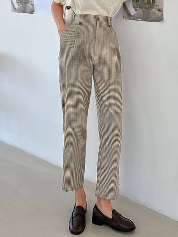 DAZY Plaid Print Plicated Detail Slant Pocket Pants