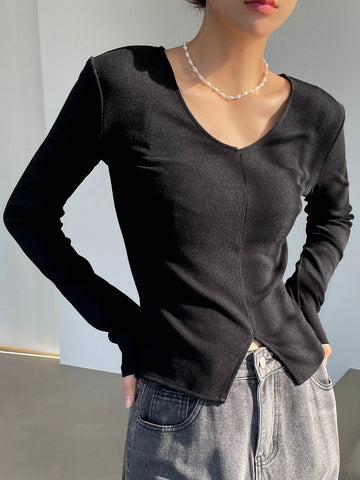 Dazy-Less Solid Tie Back Split Hem Tee