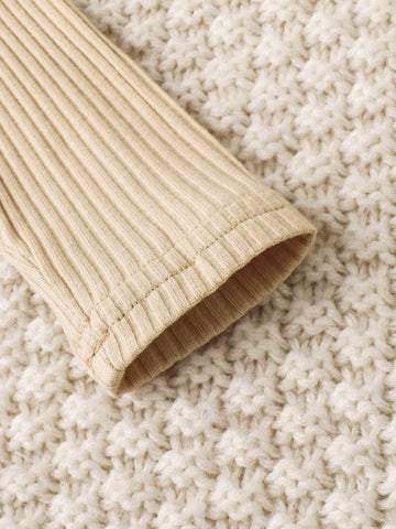 Newborn Baby 2pcs Ribbed Knit Turtle Neck Bodysuit