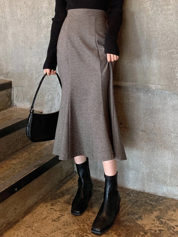 DAZY High Waist Mermaid Hem Skirt