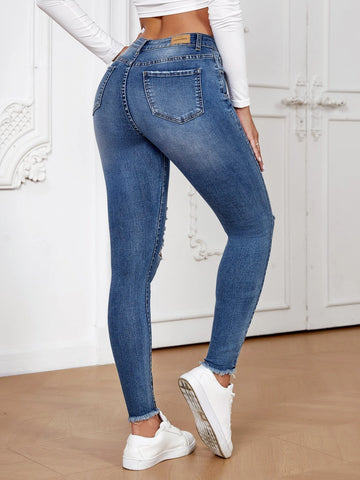 Ripped Raw Hem Skinny Jeans