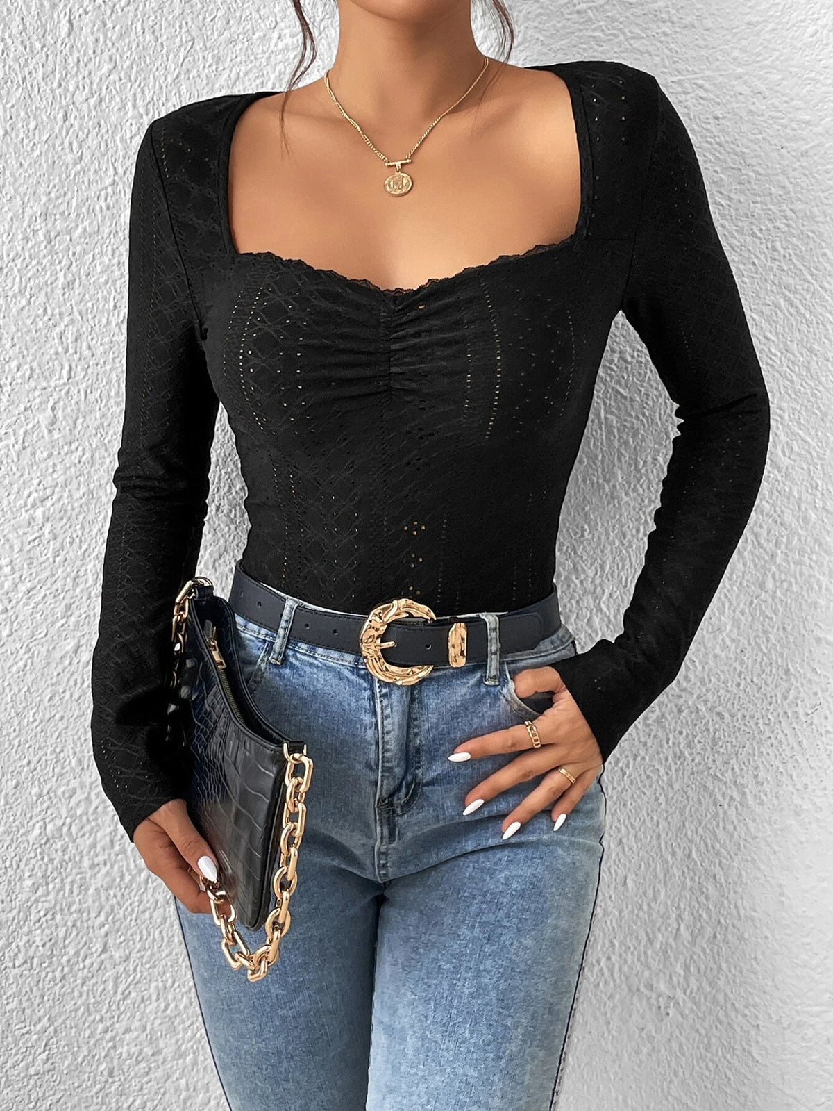 Sweetheart Neck Embroidery Eyelet Ruched Bust Lace Trim Tee