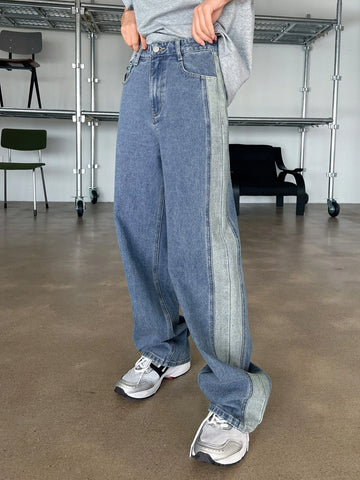 DAZY Colorblock Patched Pocket Wide Leg Jeans