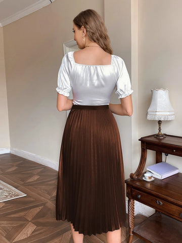 Solid Pleated Skirt