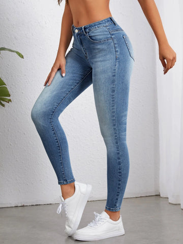 Slant Pocket Skinny Jeans