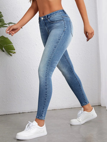 Slant Pocket Skinny Jeans