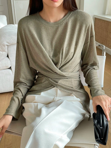 DAZY Solid Criss Cross Front Button Back Drop Shoulder Tee