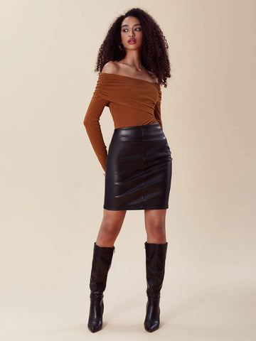 evolu Off Shoulder Ruched Detail Tee