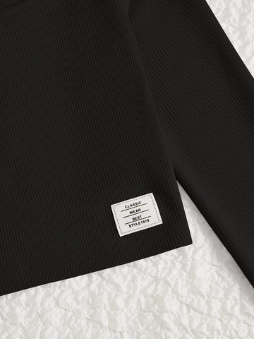 EZwear Letter Patched Detail Scoop Neck Crop Tee & Pants