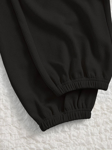 EZwear Letter Patched Detail Scoop Neck Crop Tee & Pants