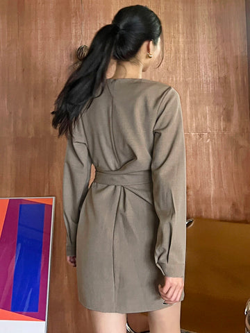 DAZY Solid Knot Detail Fitted Dress