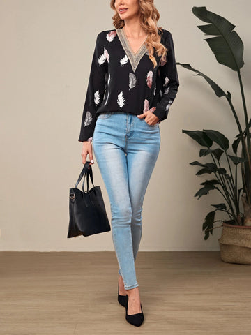 EMERY ROSE Feather Print Guipure Lace Insert Blouse