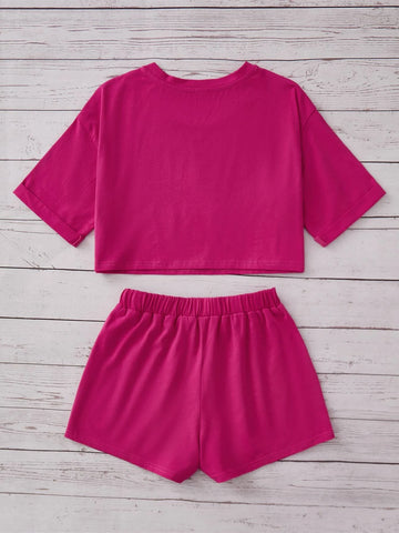 Girls Letter Graphic Drop Shoulder Crop Tee & Shorts Set