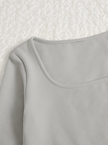 EZwear Letter Patched Detail Scoop Neck Crop Tee & Pants