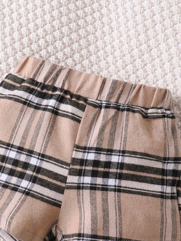 Baby Plaid Patched Pocket Bodysuit & Shorts