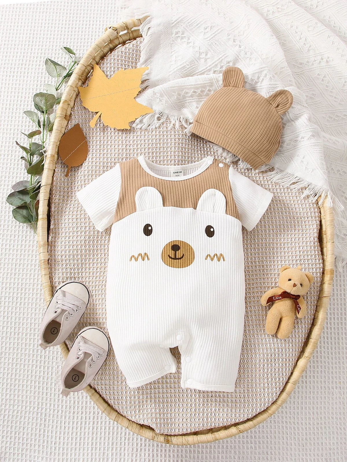 Baby Cartoon Graphic Romper & Hat