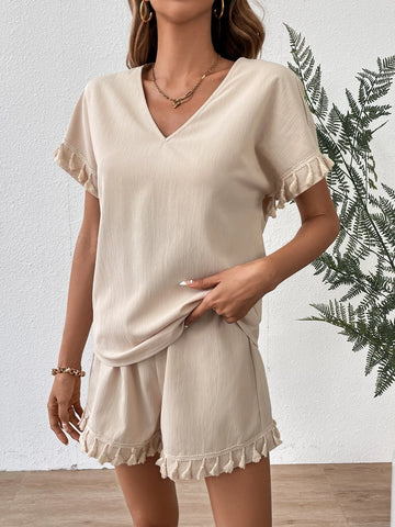 Tassel Batwing Sleeve Blouse & Shorts