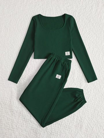 EZwear Letter Patched Detail Scoop Neck Crop Tee & Pants