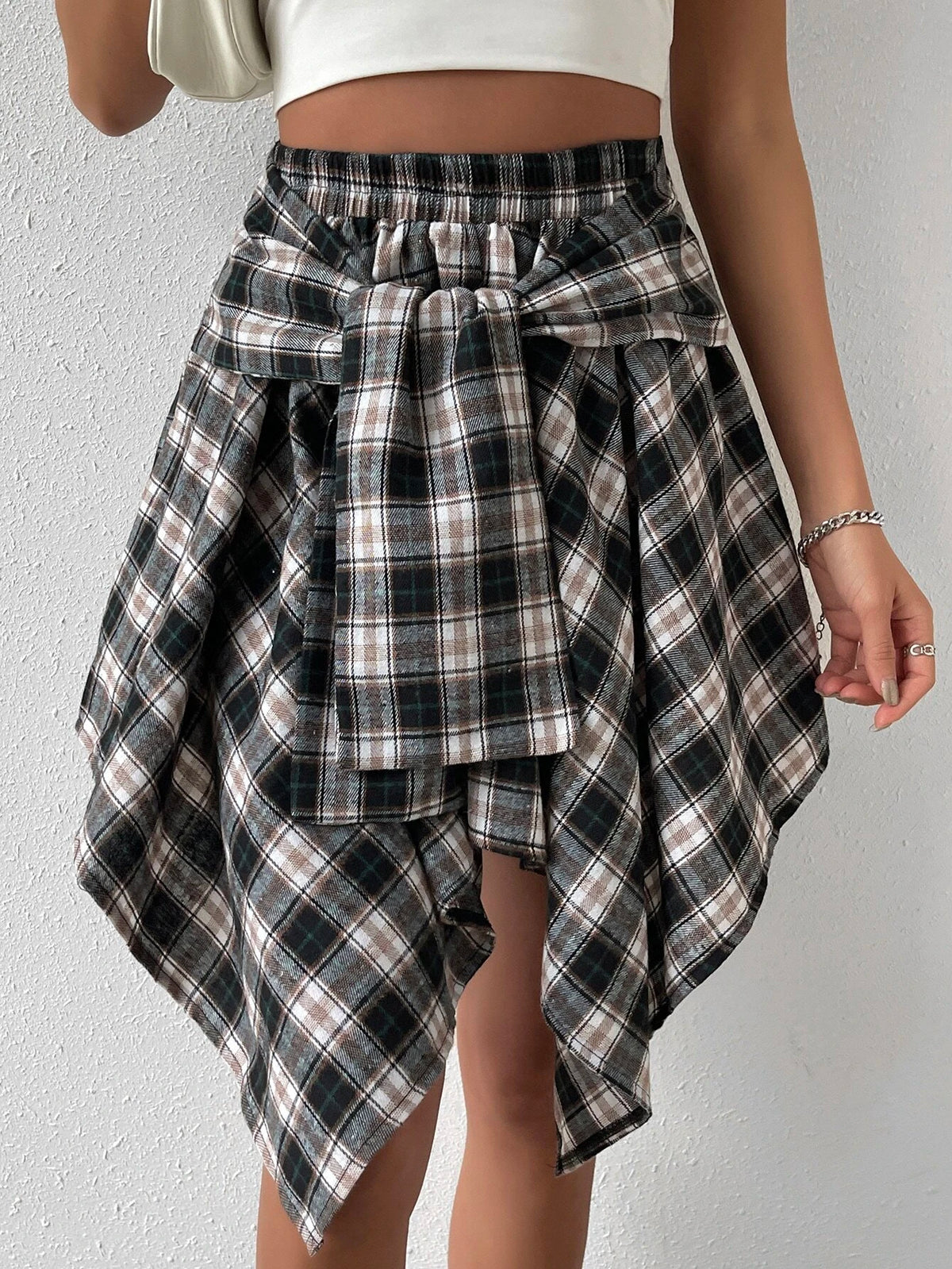 Plaid Print Knot Front Asymmetrical Hem Skirt