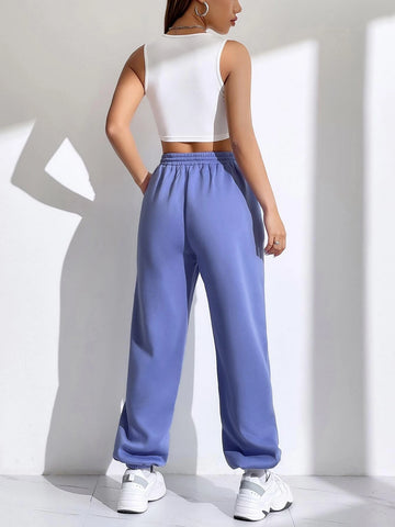 EZwear Crop Tank Top With Letter Graphic Drawstring Waist Sweatpants