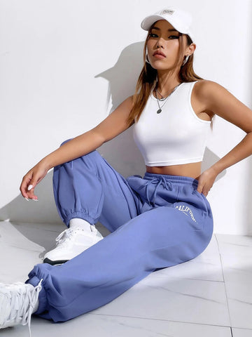EZwear Crop Tank Top With Letter Graphic Drawstring Waist Sweatpants