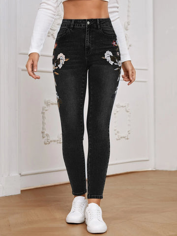 Floral Embroidery Skinny Jeans