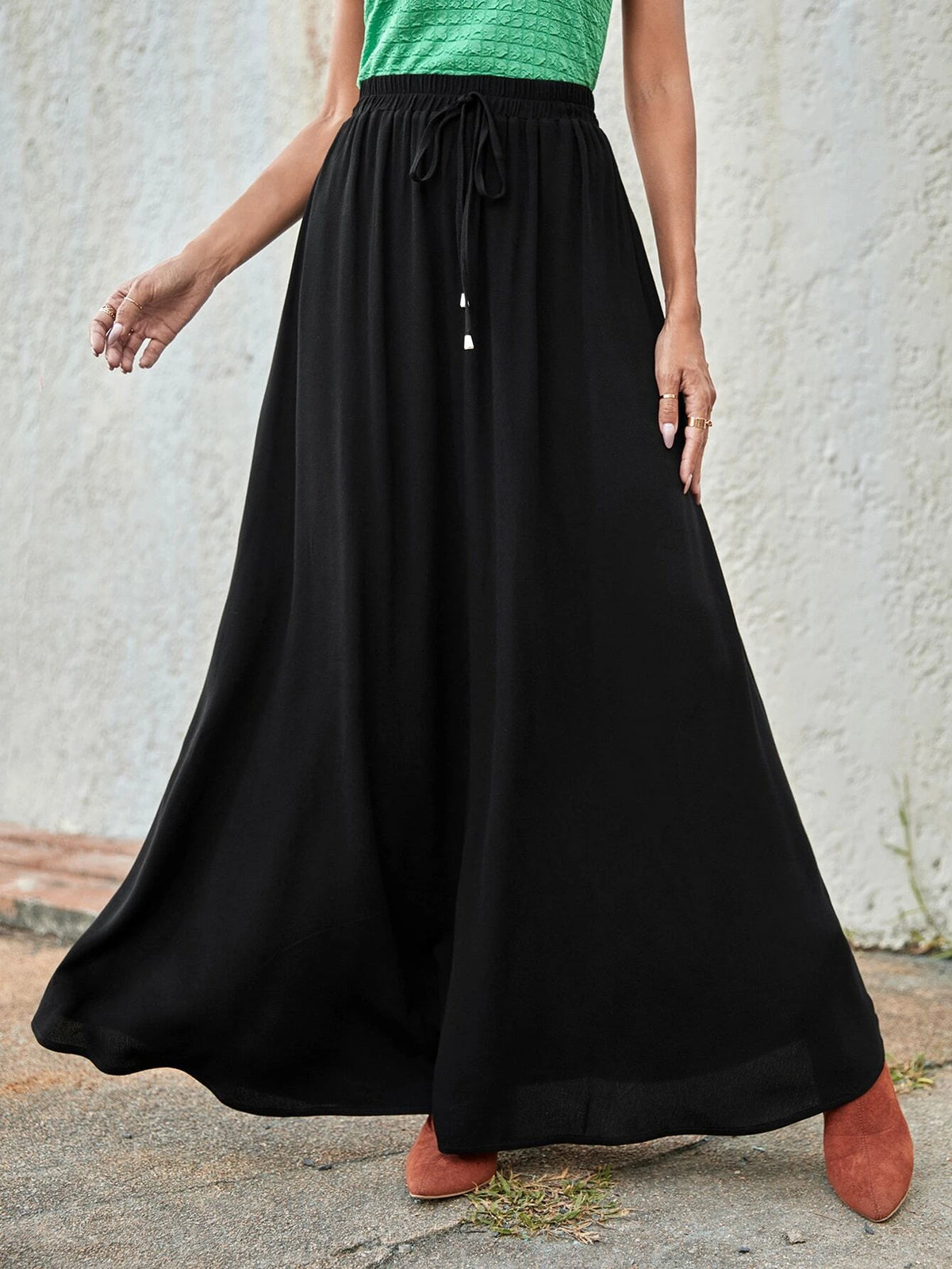 Knot Waist Solid Maxi Skirt