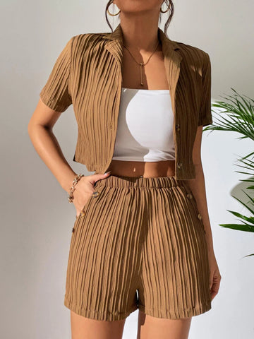 Solid Lapel Collar Button Front Crop Blouse & Shorts