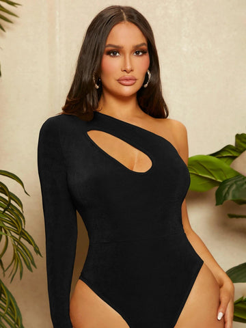 SXY One Shoulder Cut Out Bodysuit And Split Thigh Skirt