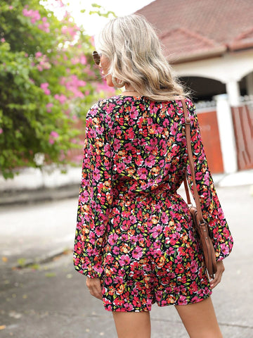 EMERY ROSE Allover Floral Print Notched Neck Lantern Sleeve Romper