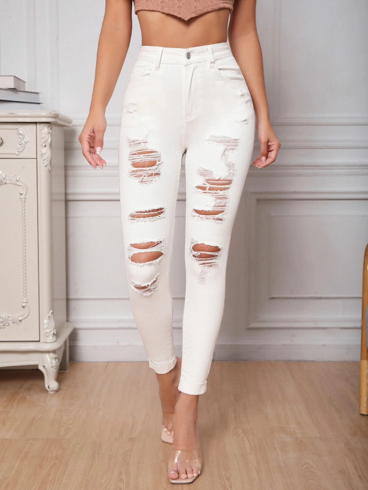 Ripped Frayed Slant Pocket Skinny Jeans