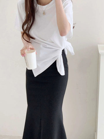 DAZY Solid Mermaid Hem Skirt