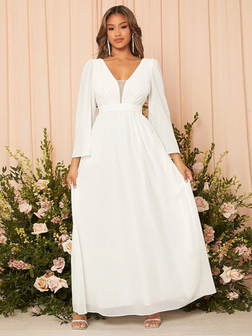 Belle Mesh Panel Trumpet Sleeve Wedding Dress