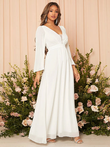 Belle Mesh Panel Trumpet Sleeve Wedding Dress