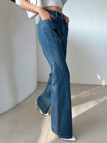 DAZY Top-stitching Flare Leg Jeans