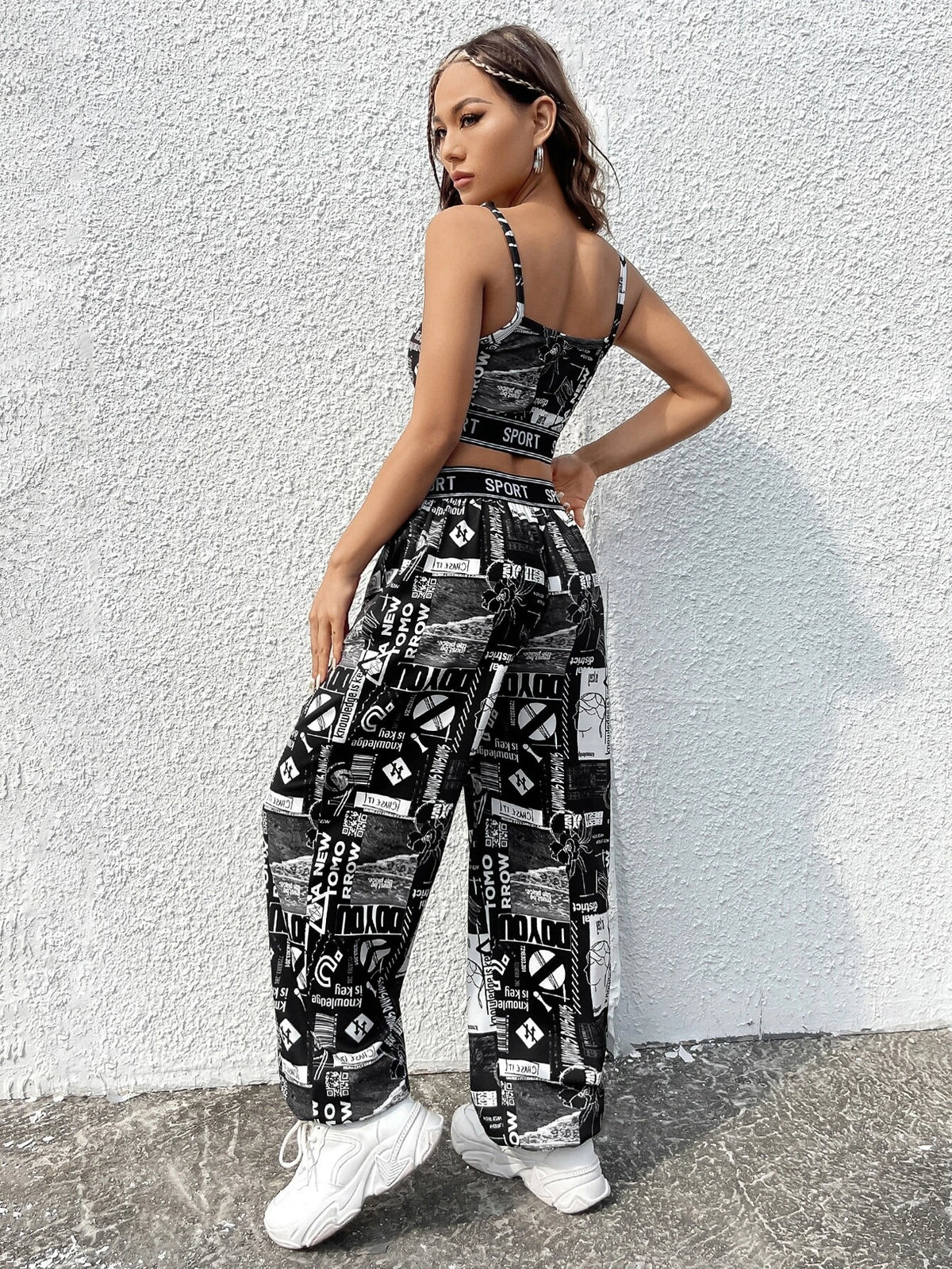 EZwear Letter Graphic Cami Top & Sweatpants
