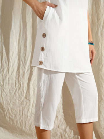 EMERY ROSE Solid Button Side Top & Capris Pants