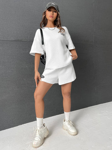 EZwear Patched Detail Drop Shoulder Tee & Shorts