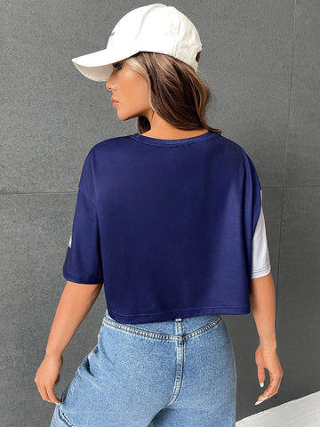 EZwear Letter Graphic Drop Shoulder Crop Tee