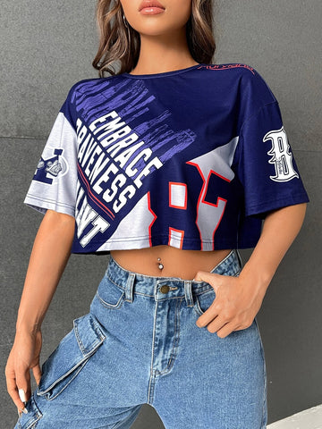 EZwear Letter Graphic Drop Shoulder Crop Tee
