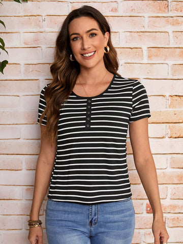 EMERY ROSE Striped Print Half Button Tee