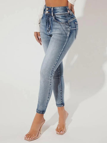 PETITE Bleach Wash Skinny Jeans