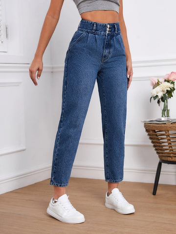 Slant Pocket Mom Fit Jeans