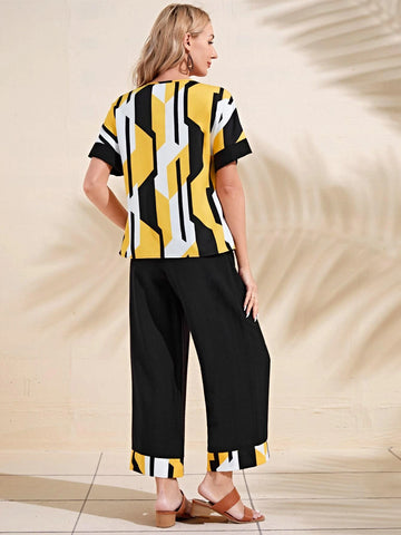 EMERY ROSE Batwing Sleeve Geo Print Top & Pants Set