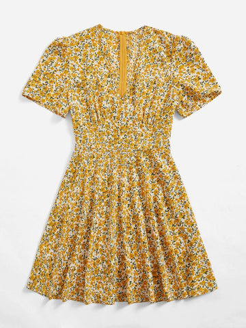 VCAY Ditsy Floral Print V Neckline Dress