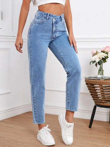 High Waist Mom Fit Jeans