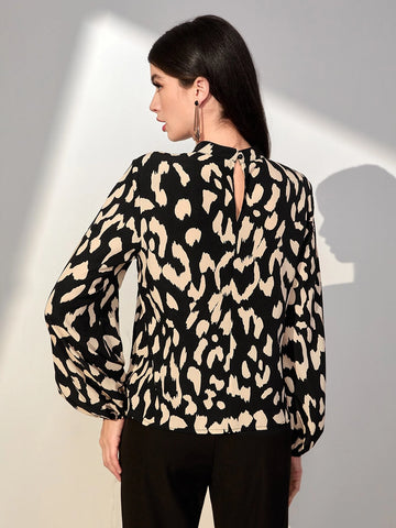 Allover Print Lantern Sleeve Blouse
