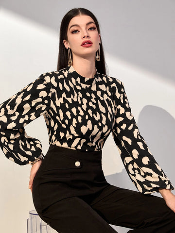 Allover Print Lantern Sleeve Blouse