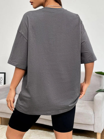 EZwear Car & Letter Graphic Drop Shoulder Oversized Tee