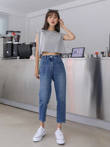 DAZY High Rise Crop Mom Jeans
